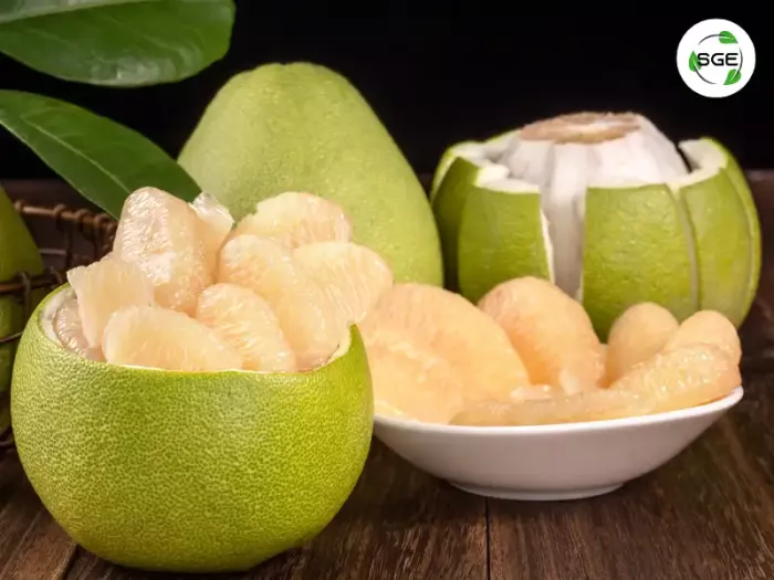 ส้มโอ (Pomelo) ส้มโอ (Pomelo)